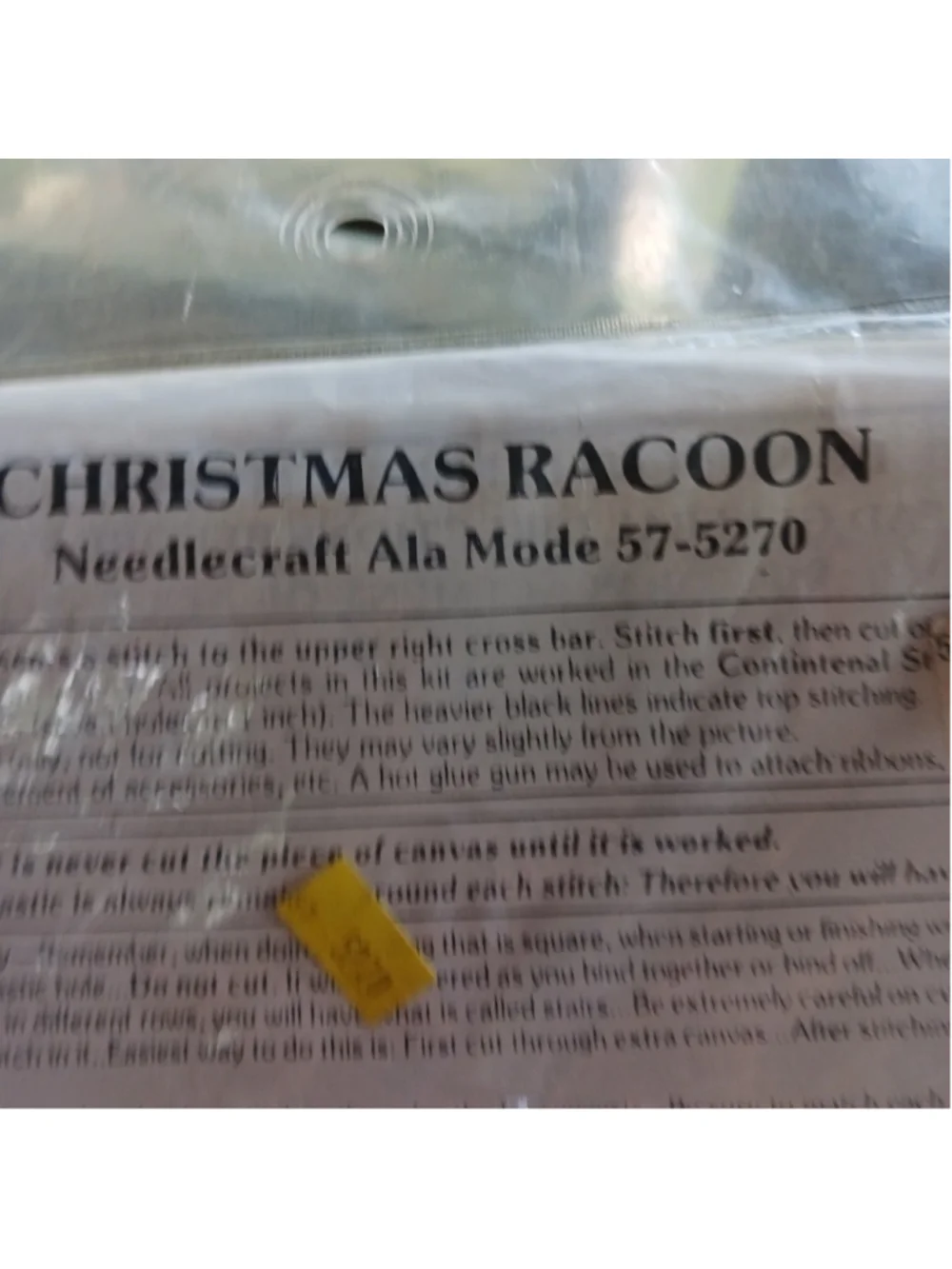 JIMOTHY VTG Raccoon Christmas Needlecraft Ala Mode Acrylic Stitch Kit Craft 1990